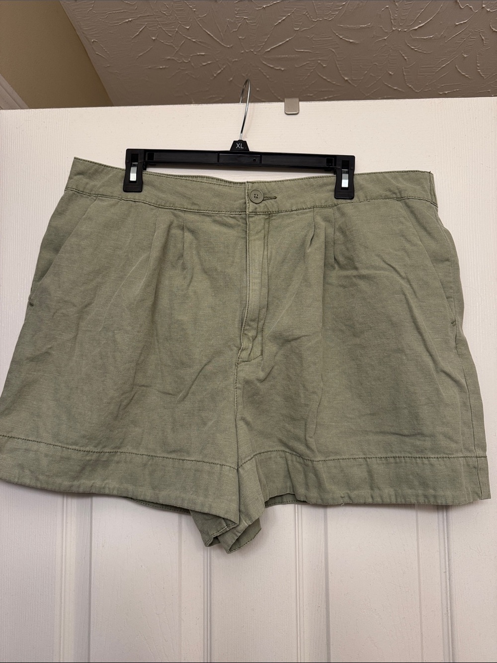 Joie Olive Green Women's Casual Shorts